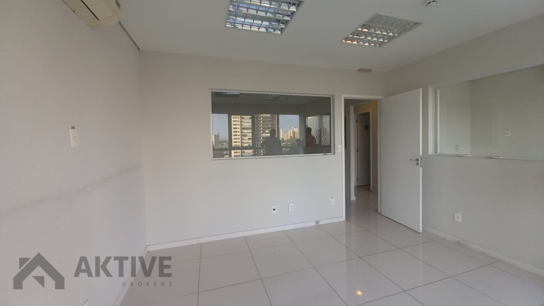 Imagem Sala Comercial à Venda, 55 m² em Alphaville - Barueri Imagem Sala Comercial à Venda, 55 m² em Alphaville - Barueri