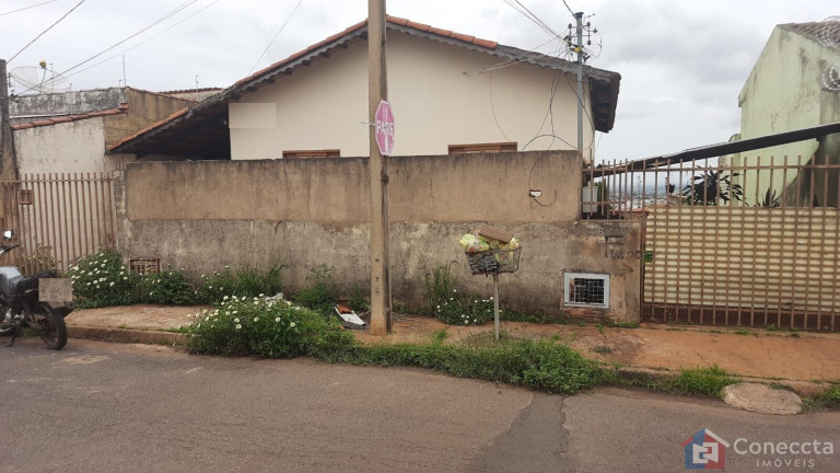 Casa com 4 Quartos à Venda, 167 m² em Nova Floresta - Patos De Minas