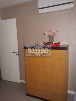 Imagem Apartamento com 3 Quartos à Venda, 98 m² em Icaraí - Niterói Imagem Apartamento com 3 Quartos à Venda, 98 m² em Icaraí - Niterói