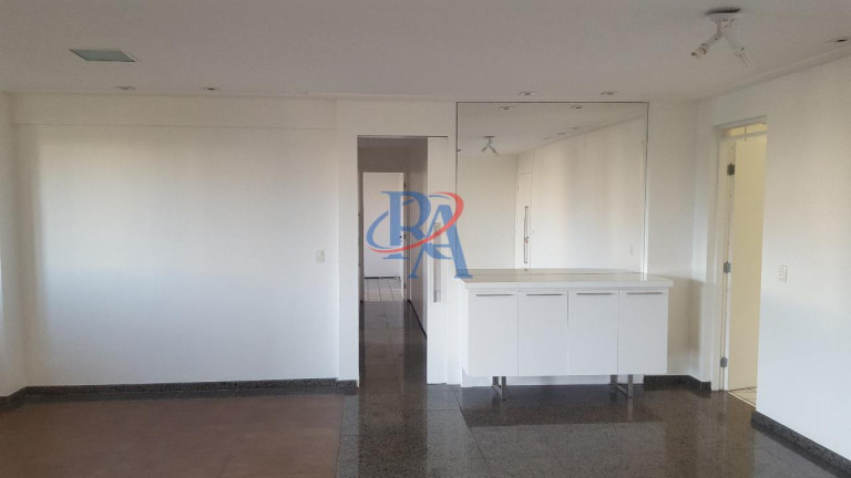 Imagem Apartamento com 3 Quartos à Venda, 126 m² em Varjota - Fortaleza Imagem Apartamento com 3 Quartos à Venda, 126 m² em Varjota - Fortaleza