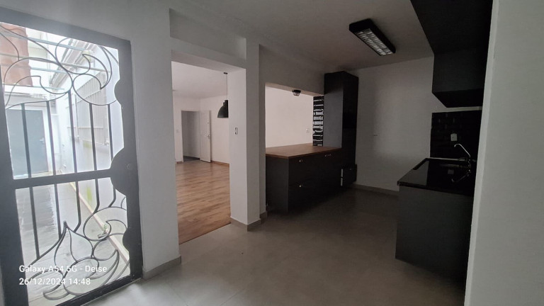 Imagem Sobrado com 4 Quartos à Venda, 190 m² em Mirandópolis - São Paulo
