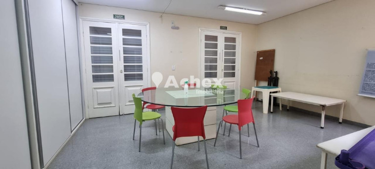 Imagem Casa com 3 Quartos à Venda, 300 m² em Jardim Santa Genebra - Campinas