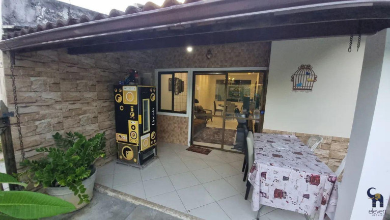 Imagem Casa com 3 Quartos à Venda, 180 m² em Vila De Abrantes (abrantes) - Camaçari Imagem Casa com 3 Quartos à Venda, 180 m² em Vila De Abrantes (abrantes) - Camaçari