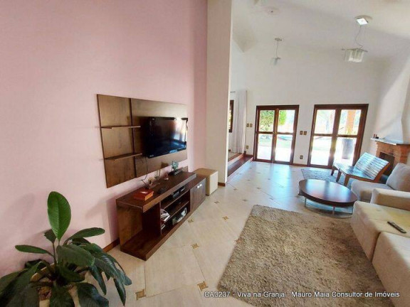 Imagem Casa de Condomínio com 3 Quartos à Venda, 927 m² em Chácara Dos Lagos - Carapicuíba