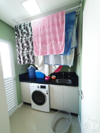 Imagem Apartamento com 3 Quartos à Venda, 136 m² em Centro - Balneário Camboriú Imagem Apartamento com 3 Quartos à Venda, 136 m² em Centro - Balneário Camboriú