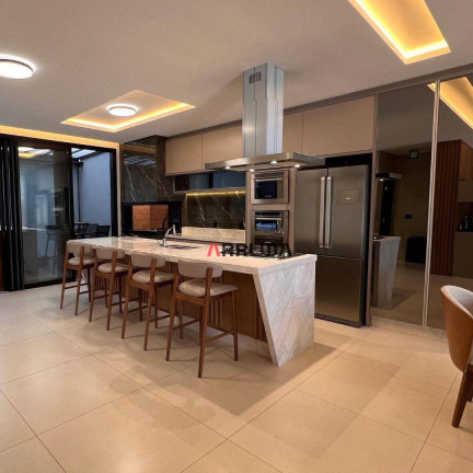 Imagem Sobrado com 3 Quartos à Venda, 210 m² em Tropical Iii - Cascavel Imagem Sobrado com 3 Quartos à Venda, 210 m² em Tropical Iii - Cascavel