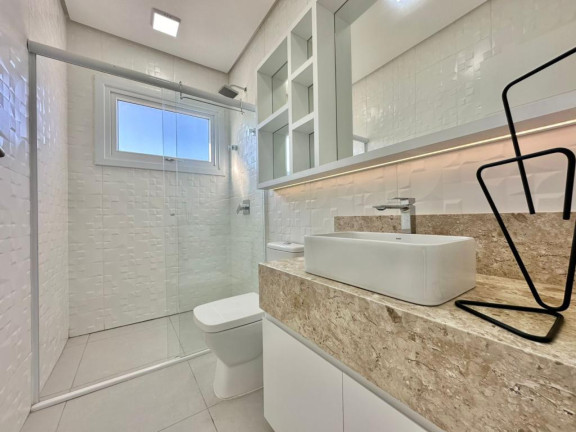Imagem Casa com 4 Quartos à Venda, 262 m² em Centro - Capao Da Canoa Imagem Casa com 4 Quartos à Venda, 262 m² em Centro - Capao Da Canoa