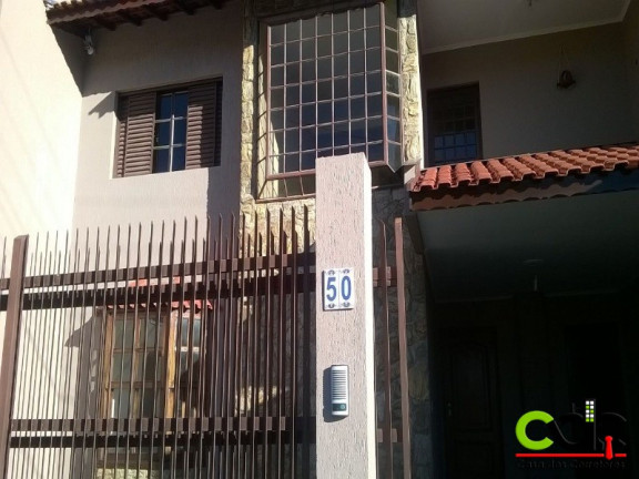 Imagem Sobrado com 3 Quartos à Venda, 180 m² em Jardim Itamaraty Ii - Pocos De Caldas Imagem Sobrado com 3 Quartos à Venda, 180 m² em Jardim Itamaraty Ii - Pocos De Caldas