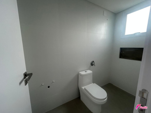 Imagem Apartamento com 3 Quartos à Venda, 130 m² em Estreito - Florianópolis Imagem Apartamento com 3 Quartos à Venda, 130 m² em Estreito - Florianópolis