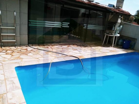 Imagem Casa com 3 Quartos à Venda, 150 m² em Jardim Bom Pastor - Botucatu Imagem Casa com 3 Quartos à Venda, 150 m² em Jardim Bom Pastor - Botucatu