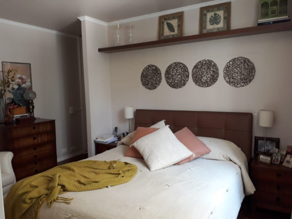 Imagem Imóvel com 4 Quartos à Venda, 140 m² em Itaim Bibi - São Paulo Imagem Imóvel com 4 Quartos à Venda, 140 m² em Itaim Bibi - São Paulo