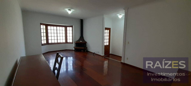 Imagem Casa com 3 Quartos à Venda, 160 m² em Residencial Euroville - Bragança Paulista Imagem Casa com 3 Quartos à Venda, 160 m² em Residencial Euroville - Bragança Paulista