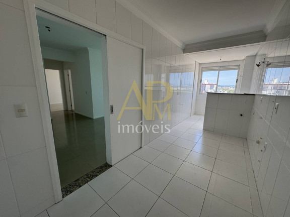 Imagem Apartamento com 2 Quartos à Venda, 73 m² em Centro - Palhoça