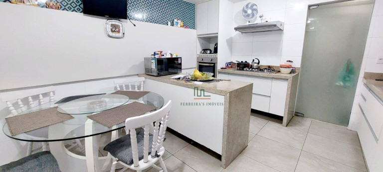 Imagem Apartamento com 3 Quartos à Venda, 197 m² em Icaraí - Niterói Imagem Apartamento com 3 Quartos à Venda, 197 m² em Icaraí - Niterói