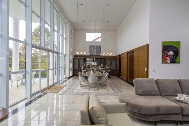 Imagem Casa com 3 Quartos para Alugar, 461 m² em Vista Alegre - Curitiba Imagem Casa com 3 Quartos para Alugar, 461 m² em Vista Alegre - Curitiba
