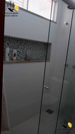 Imagem Casa com 4 Quartos à Venda, 360 m² em Santa Mônica - Uberlândia Imagem Casa com 4 Quartos à Venda, 360 m² em Santa Mônica - Uberlândia