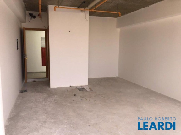 Imagem Sala Comercial à Venda, 38 m² em Centro - Santo André Imagem Sala Comercial à Venda, 38 m² em Centro - Santo André
