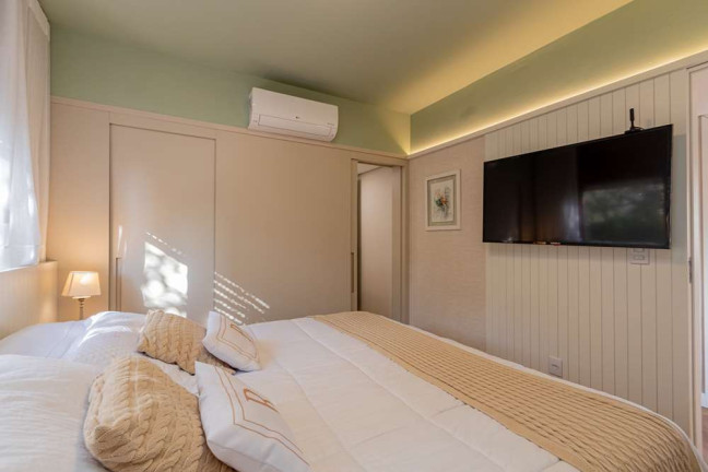 Imagem Apartamento com 3 Quartos à Venda, 120 m² em Menino Deus - Porto Alegre Imagem Apartamento com 3 Quartos à Venda, 120 m² em Menino Deus - Porto Alegre