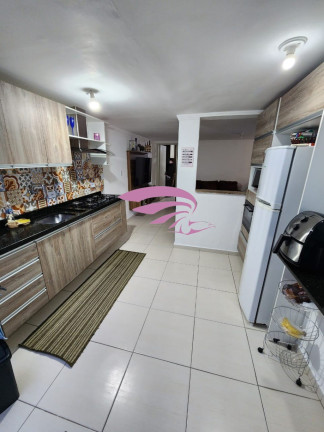 Imagem Casa com 3 Quartos à Venda, 39 m² em Boqueirão - Curitiba Imagem Casa com 3 Quartos à Venda, 39 m² em Boqueirão - Curitiba