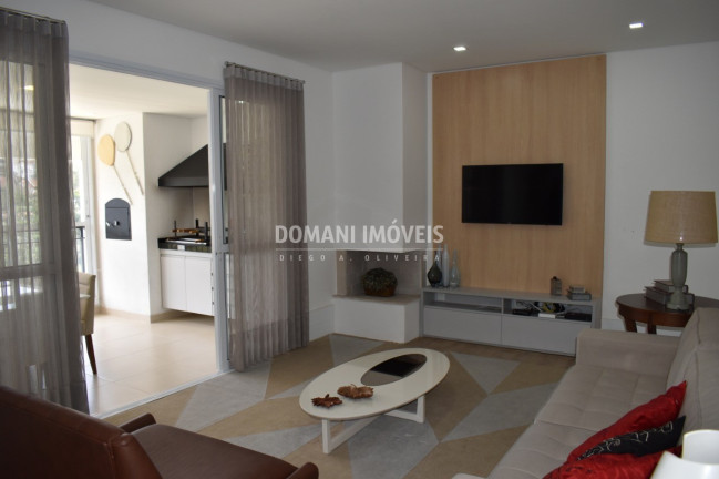 Imagem Imóvel com 3 Quartos à Venda, 101 m² em Região De Capivari - Campos Do Jordão Imagem Imóvel com 3 Quartos à Venda, 101 m² em Região De Capivari - Campos Do Jordão