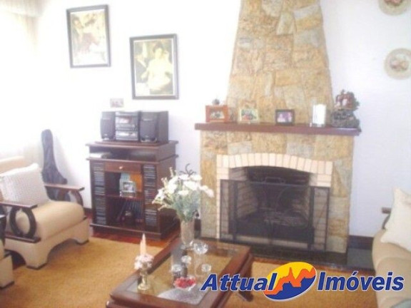 Imagem Casa com 4 Quartos à Venda, 320 m² em Agriões - Teresópolis Imagem Casa com 4 Quartos à Venda, 320 m² em Agriões - Teresópolis
