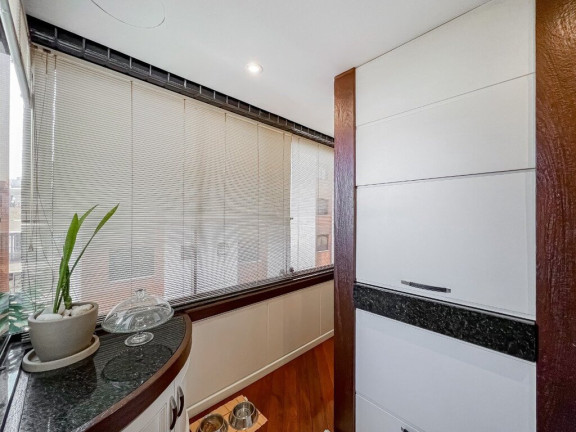 Imagem Imóvel com 3 Quartos à Venda, em Bela Vista - Porto Alegre Imagem Imóvel com 3 Quartos à Venda, em Bela Vista - Porto Alegre