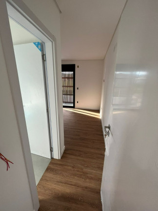 Imagem Casa com 3 Quartos à Venda, 294 m² em Córrego Grande - Florianópolis Imagem Casa com 3 Quartos à Venda, 294 m² em Córrego Grande - Florianópolis