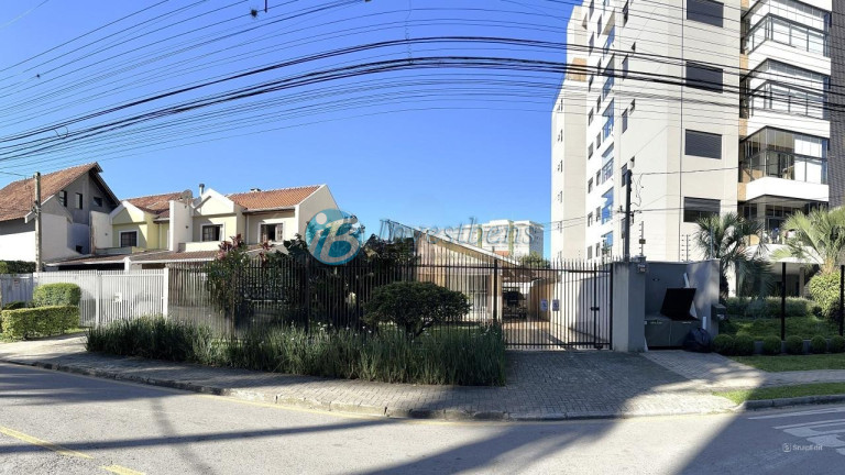 Imagem Terreno à Venda, 587 m² em Portão - Curitiba Imagem Terreno à Venda, 587 m² em Portão - Curitiba