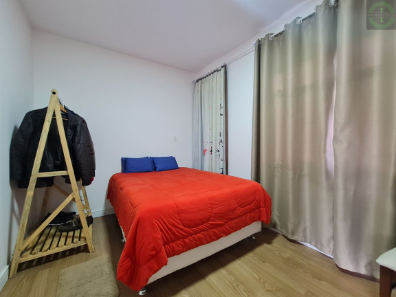 Imagem Casa com 3 Quartos à Venda, 140 m² em Contorno - Ponta Grossa Imagem Casa com 3 Quartos à Venda, 140 m² em Contorno - Ponta Grossa