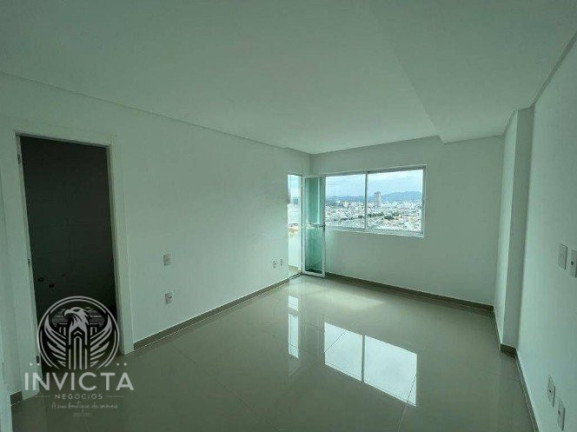 Imagem Cobertura com 4 Quartos à Venda, 242 m² em Centro - Balneário Camboriú Imagem Cobertura com 4 Quartos à Venda, 242 m² em Centro - Balneário Camboriú