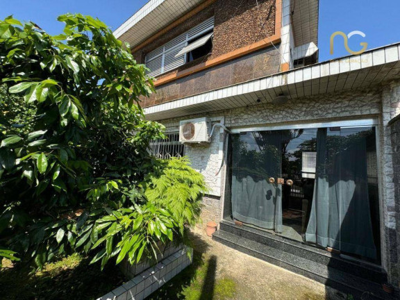 Imagem Sobrado com 3 Quartos à Venda, 208 m² em Vila Cascatinha - São Vicente Imagem Sobrado com 3 Quartos à Venda, 208 m² em Vila Cascatinha - São Vicente