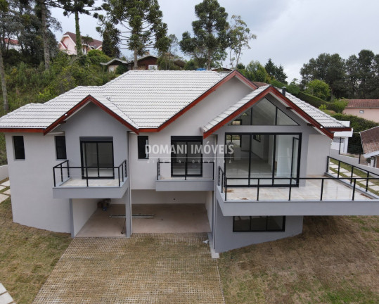 Imagem Casa com 4 Quartos à Venda, 298 m² em Região De Capivari - Campos Do Jordão Imagem Casa com 4 Quartos à Venda, 298 m² em Região De Capivari - Campos Do Jordão