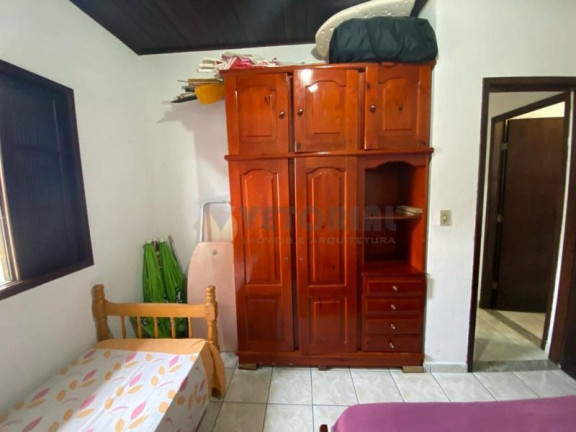 Imagem Casa com 2 Quartos à Venda, 65 m² Imagem Casa com 2 Quartos à Venda, 65 m²
