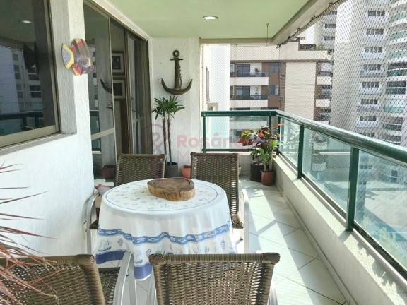 Imagem Apartamento com 4 Quartos à Venda, 198 m² em Itapuã - Vila Velha Imagem Apartamento com 4 Quartos à Venda, 198 m² em Itapuã - Vila Velha