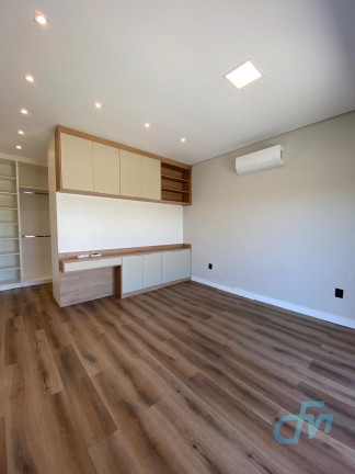 Imagem Casa com 4 Quartos à Venda, 243 m² em Jardim São Pedro - Mogi Das Cruzes Imagem Casa com 4 Quartos à Venda, 243 m² em Jardim São Pedro - Mogi Das Cruzes