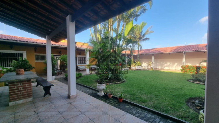 Imagem Casa com 6 Quartos à Venda, 605 m² em Jardim Ritamar - Itanhaém Imagem Casa com 6 Quartos à Venda, 605 m² em Jardim Ritamar - Itanhaém