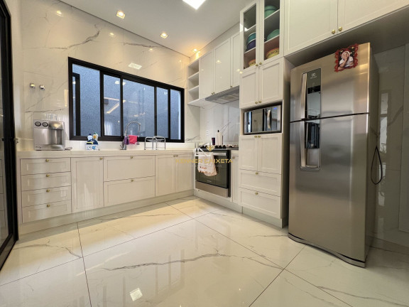 Imagem Casa com 4 Quartos à Venda, 258 m² em Campos Elíseos - Patos De Minas Imagem Casa com 4 Quartos à Venda, 258 m² em Campos Elíseos - Patos De Minas