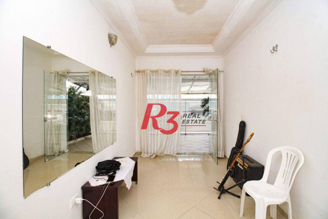Imagem Casa com 4 Quartos à Venda ou Locação, 200 m² em Boqueirão - Santos Imagem Casa com 4 Quartos à Venda ou Locação, 200 m² em Boqueirão - Santos