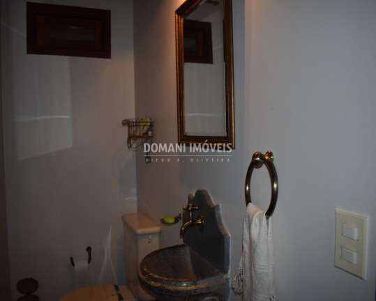 Imagem Casa com 4 Quartos à Venda, 740 m² em Região De Descansópolis - Campos Do Jordão Imagem Casa com 4 Quartos à Venda, 740 m² em Região De Descansópolis - Campos Do Jordão