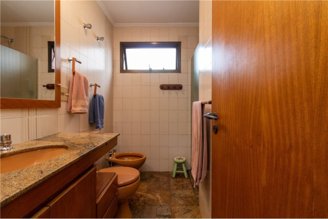 Imagem Apartamento com 3 Quartos à Venda, 143 m² em Itaim Bibi - São Paulo Imagem Apartamento com 3 Quartos à Venda, 143 m² em Itaim Bibi - São Paulo