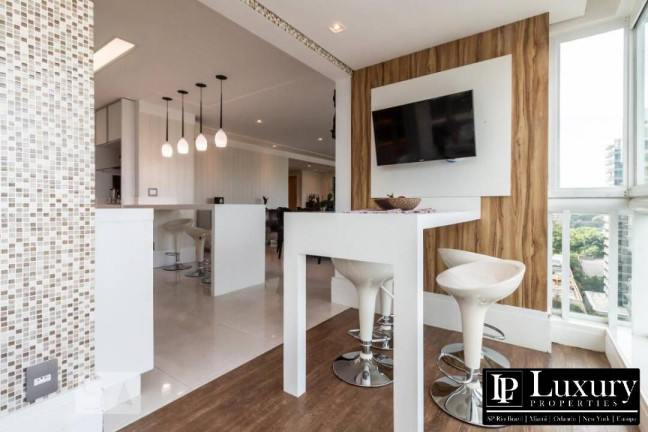Imagem Apartamento com 3 Quartos à Venda, 253 m² em Alphaville Industrial - Barueri Imagem Apartamento com 3 Quartos à Venda, 253 m² em Alphaville Industrial - Barueri