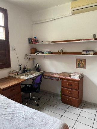 Imagem Casa com 4 Quartos à Venda, 348 m² em Aleixo - Manaus Imagem Casa com 4 Quartos à Venda, 348 m² em Aleixo - Manaus