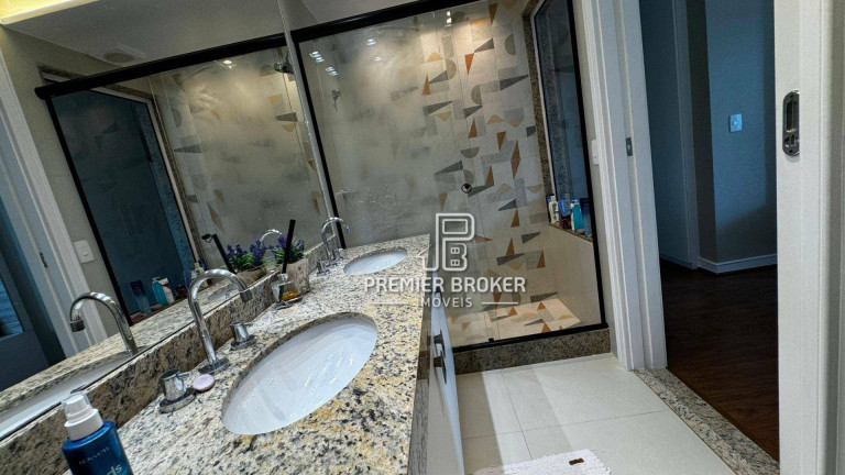 Imagem Apartamento com 2 Quartos à Venda, 107 m² em Alto - Teresópolis Imagem Apartamento com 2 Quartos à Venda, 107 m² em Alto - Teresópolis