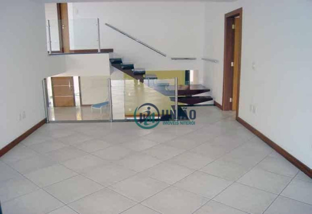 Imagem Casa com 3 Quartos à Venda, 200 m² em Maria Paula - Niterói