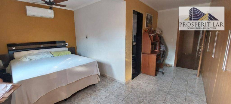 Imagem Casa com 3 Quartos à Venda, 365 m² em Vila Silveira - Guarulhos Imagem Casa com 3 Quartos à Venda, 365 m² em Vila Silveira - Guarulhos