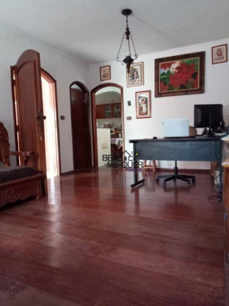Imagem Sobrado com 4 Quartos à Venda, 250 m² em Vila Guedes - São Paulo Imagem Sobrado com 4 Quartos à Venda, 250 m² em Vila Guedes - São Paulo