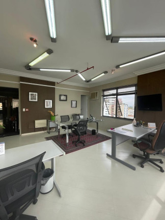 Sala Comercial à Venda, 32 m² em Saúde - São Paulo