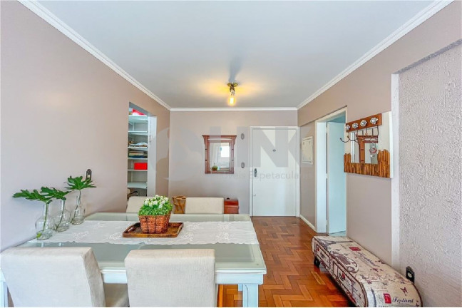 Imagem Apartamento com 1 Quarto à Venda, 56 m² em Passo Da Areia - Porto Alegre