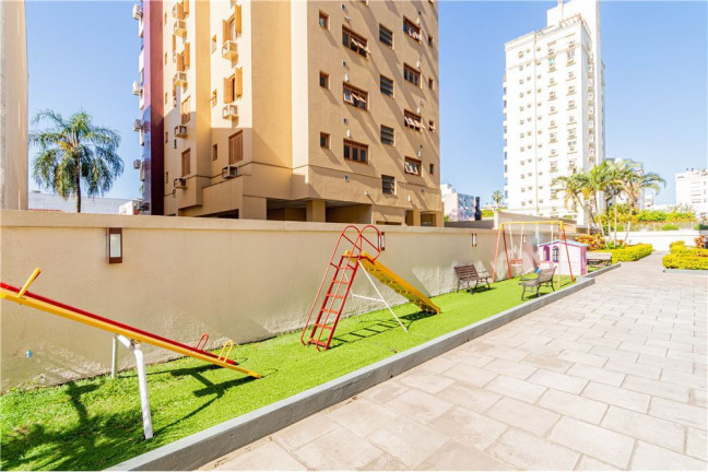 Imagem Apartamento com 3 Quartos à Venda, 129 m² em Menino Deus - Porto Alegre Imagem Apartamento com 3 Quartos à Venda, 129 m² em Menino Deus - Porto Alegre