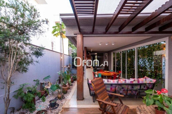 Imagem Sobrado com 4 Quartos à Venda, 300 m² em Jardins Verona - Goiânia Imagem Sobrado com 4 Quartos à Venda, 300 m² em Jardins Verona - Goiânia